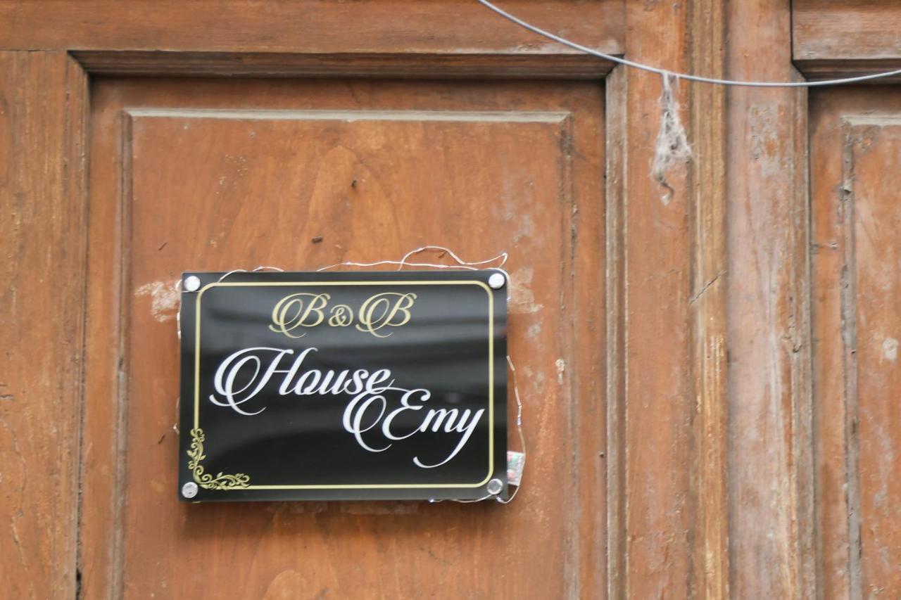 House Emy In Central เนเปิลส์ ภายนอก รูปภาพ